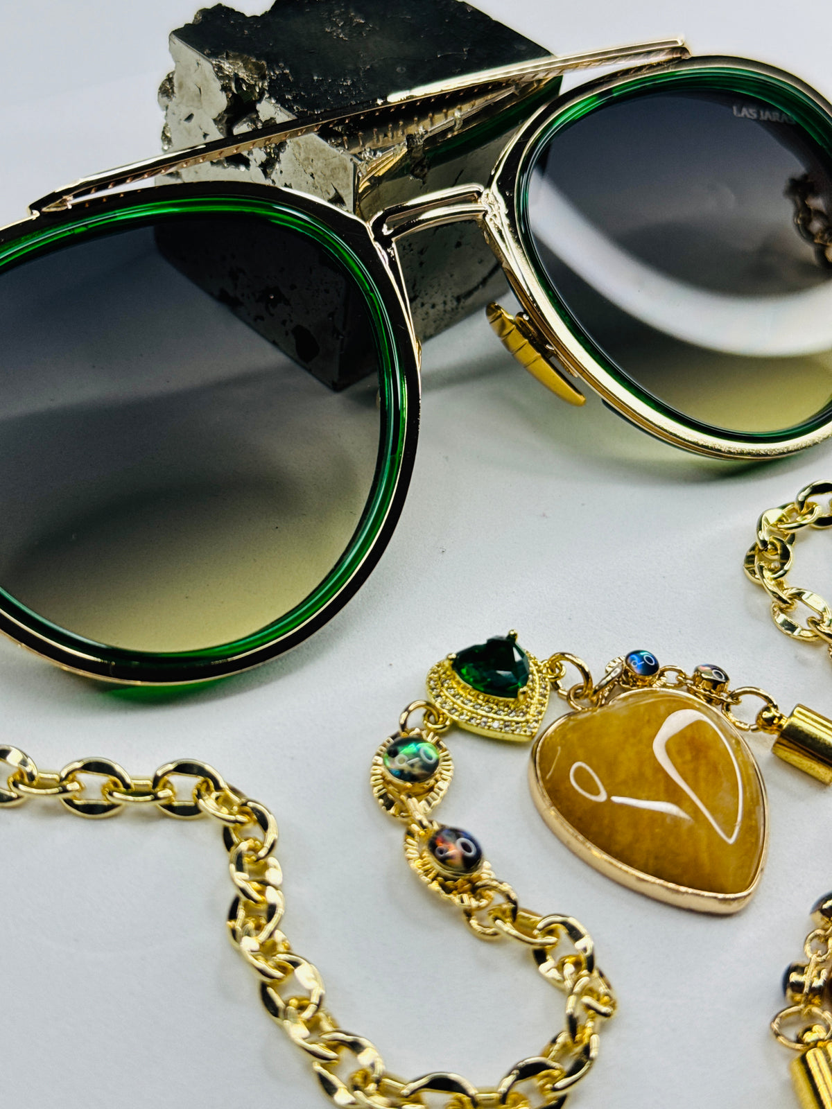 SUNGLASSES MOD. 1048